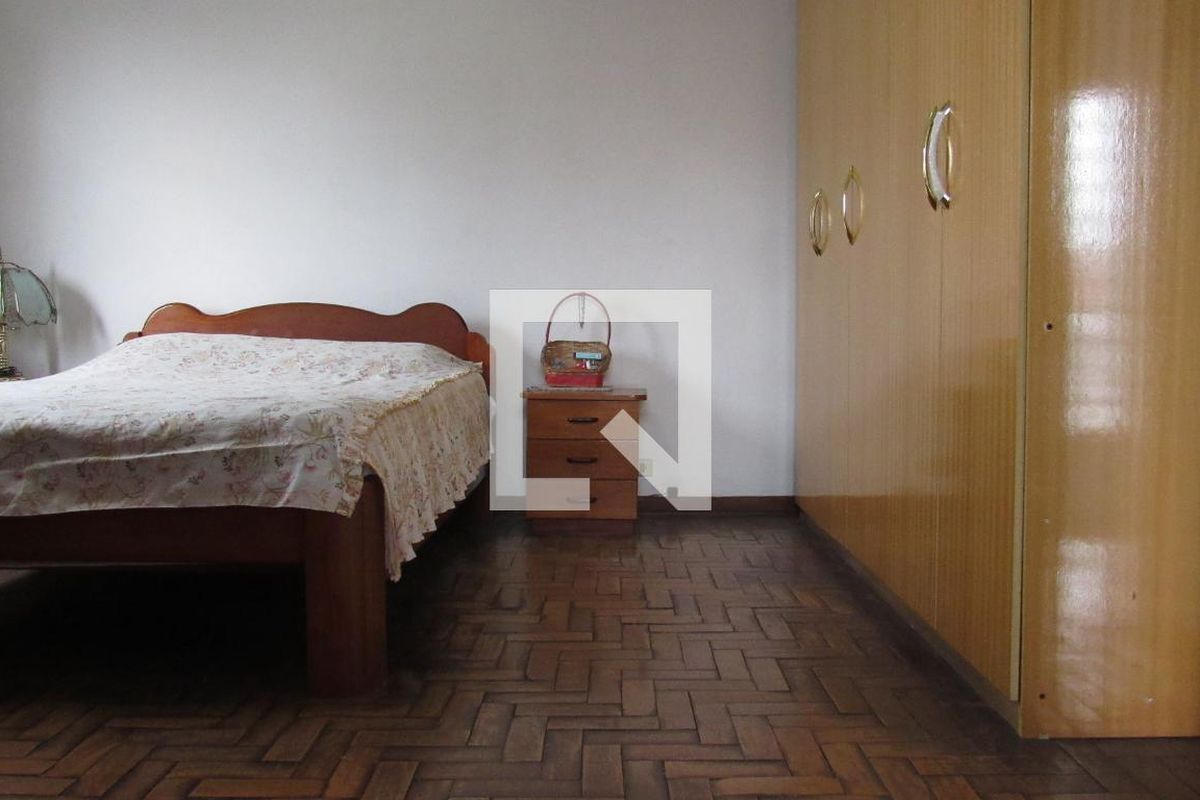 Casa, 4 quartos, 270 m² - Foto 34