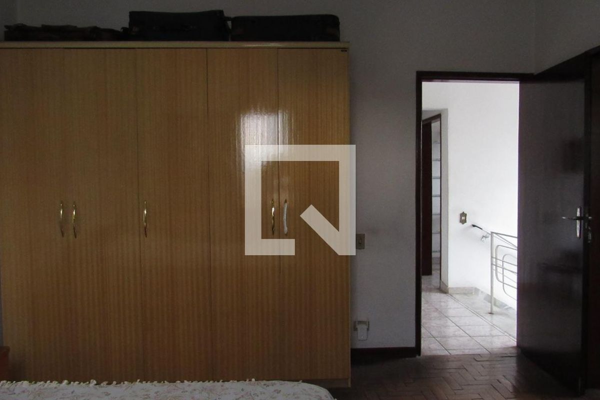 Casa, 4 quartos, 270 m² - Foto 42