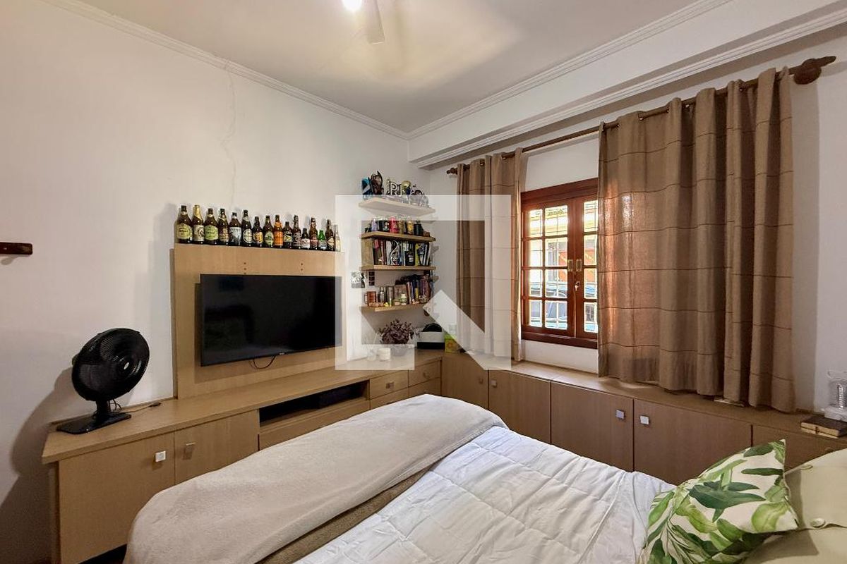 Casa, 3 quartos, 220 m² - Foto 34