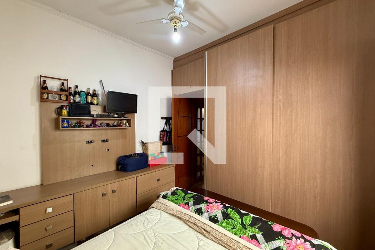 Casa, 3 quartos, 220 m² - Foto 42