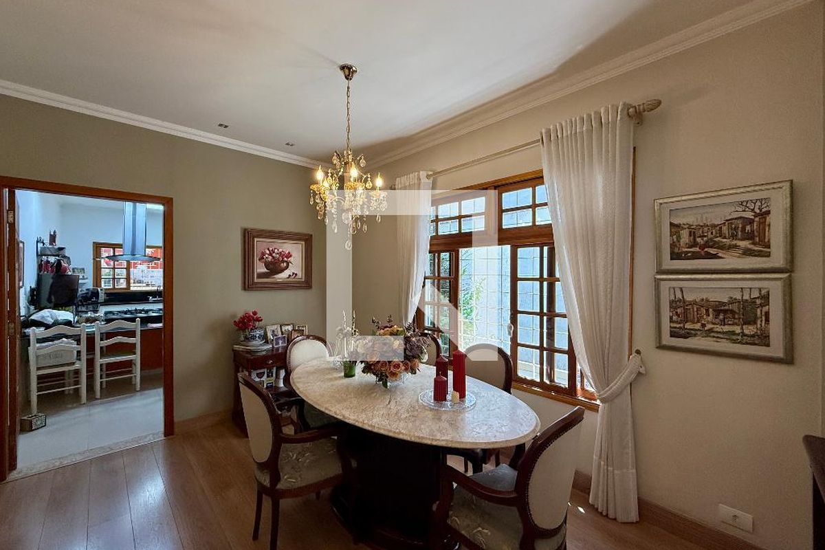Casa, 3 quartos, 220 m² - Foto 13