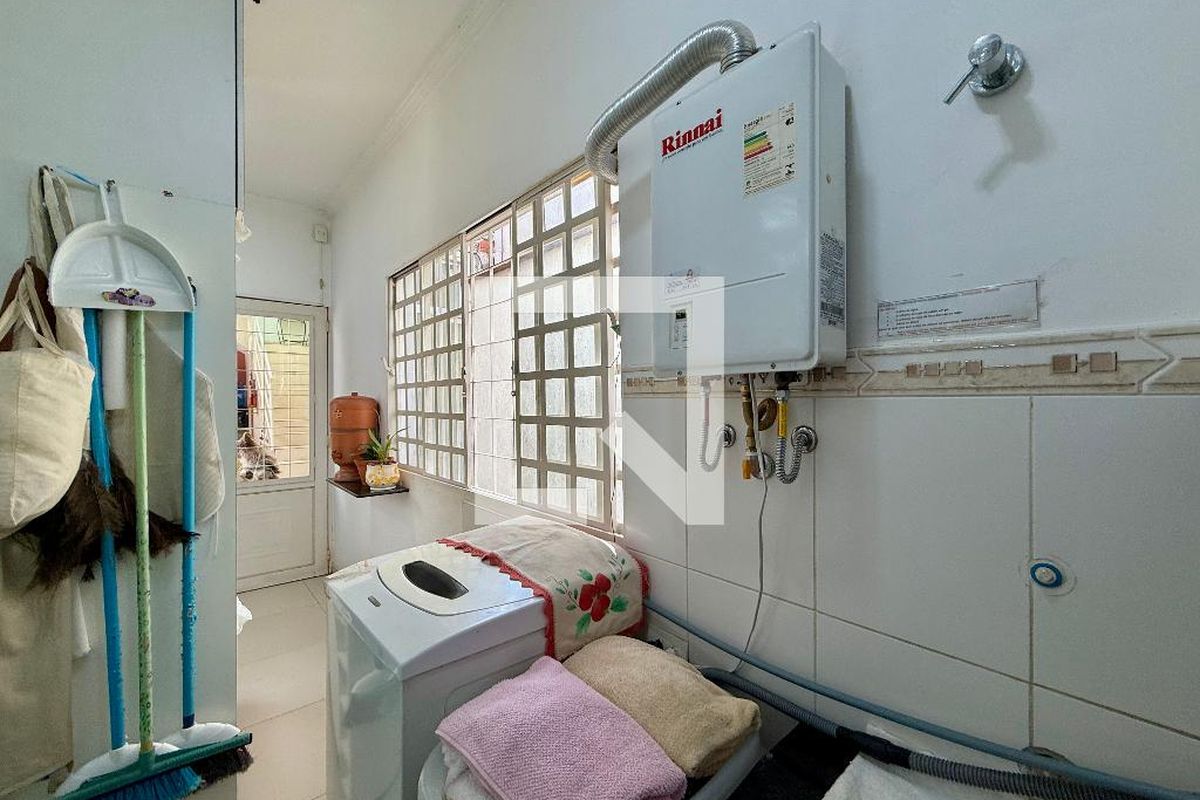 Casa, 3 quartos, 220 m² - Foto 58