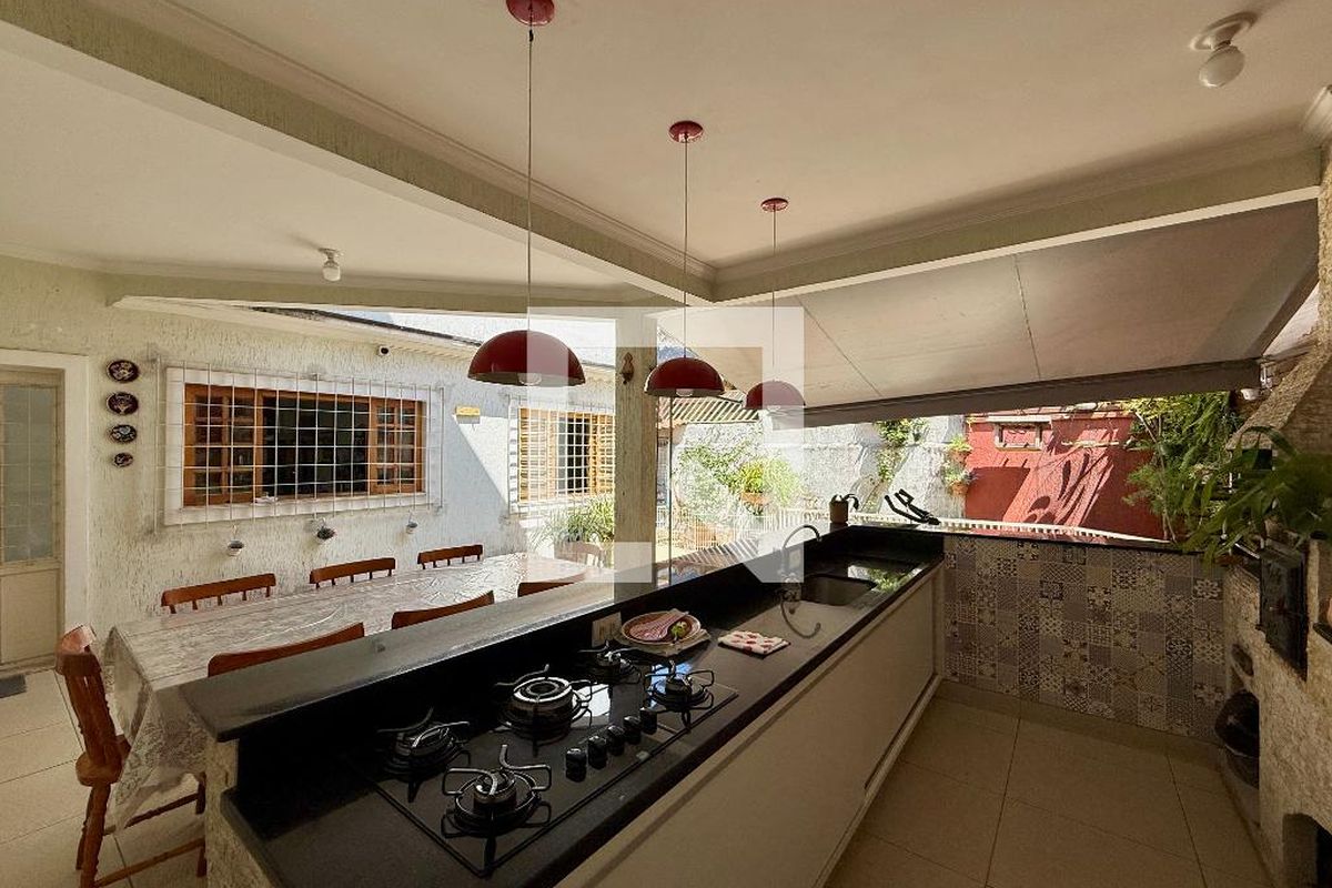 Casa, 3 quartos, 220 m² - Foto 72