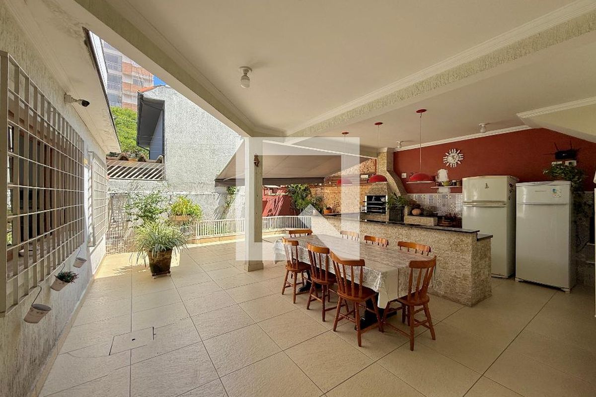 Casa, 3 quartos, 220 m² - Foto 68