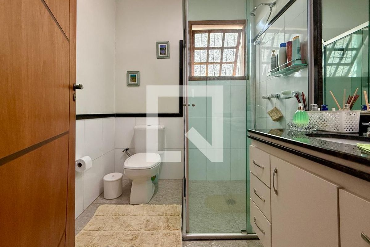 Casa, 3 quartos, 220 m² - Foto 43
