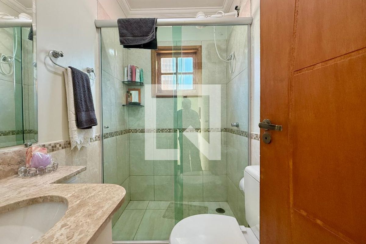 Casa, 3 quartos, 220 m² - Foto 65