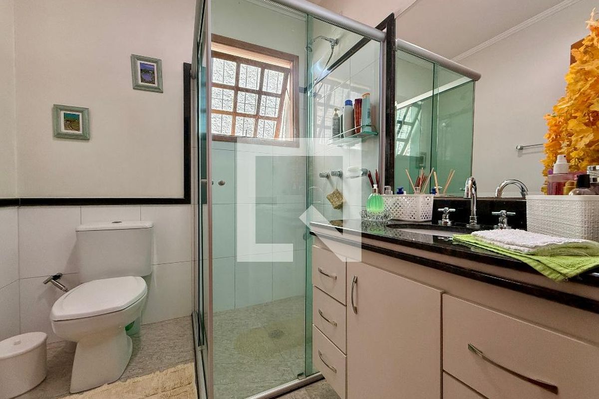 Casa, 3 quartos, 220 m² - Foto 44