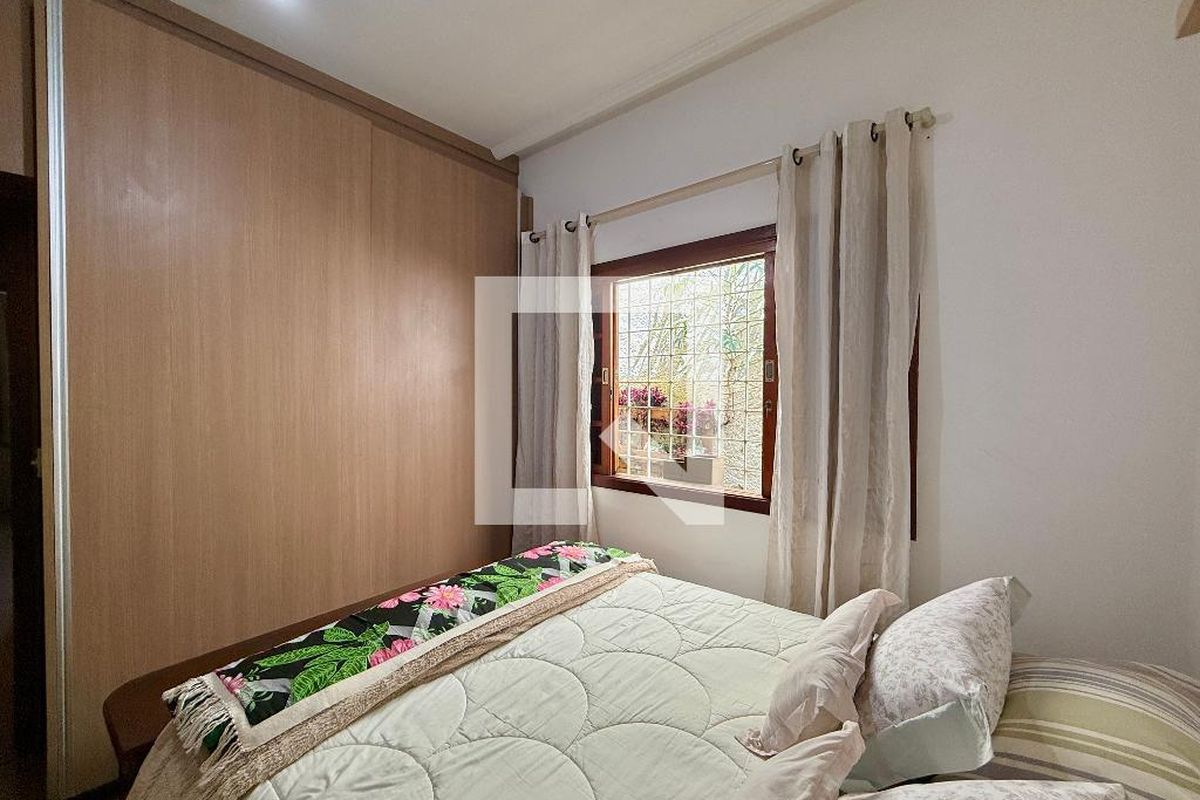 Casa, 3 quartos, 220 m² - Foto 39