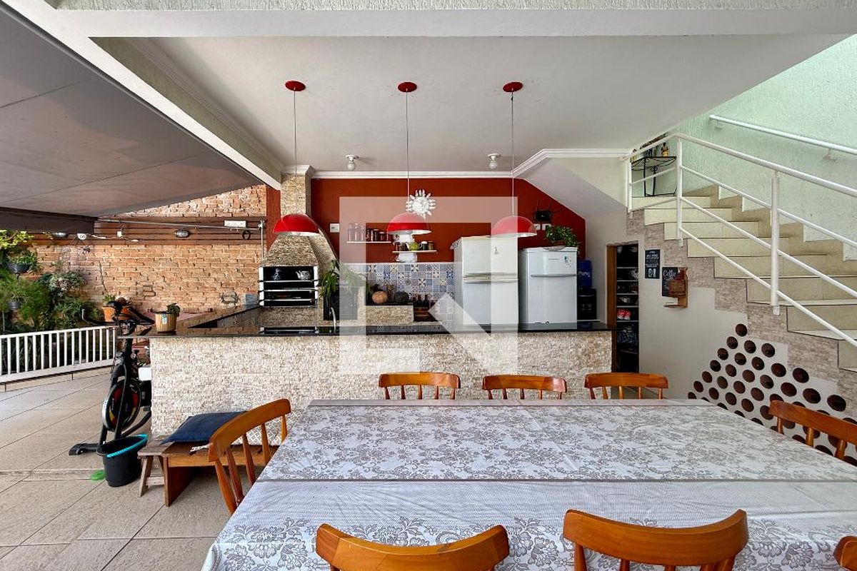 Casa, 3 quartos, 220 m² - Foto 73