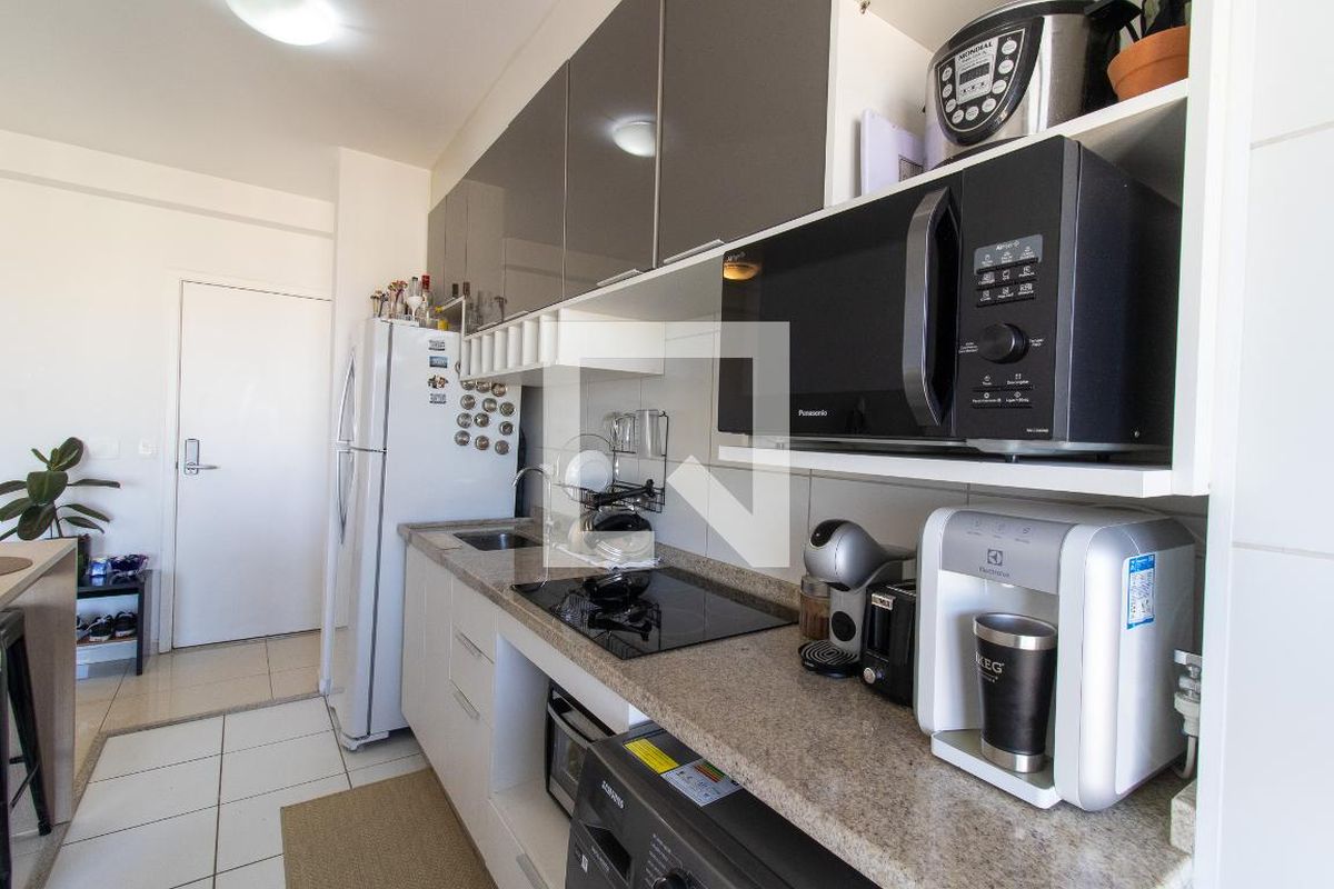 Apartamento à Venda - Bosque, 1 Quarto,  42 m2 em , Campinas - sp | SoloBR