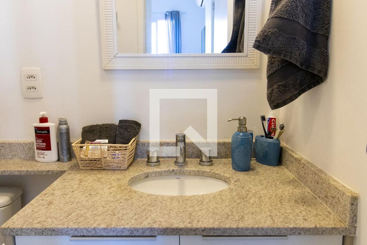 Apartamento à Venda - Bosque, 1 Quarto,  42 m2 em , Campinas - sp | SoloBR
