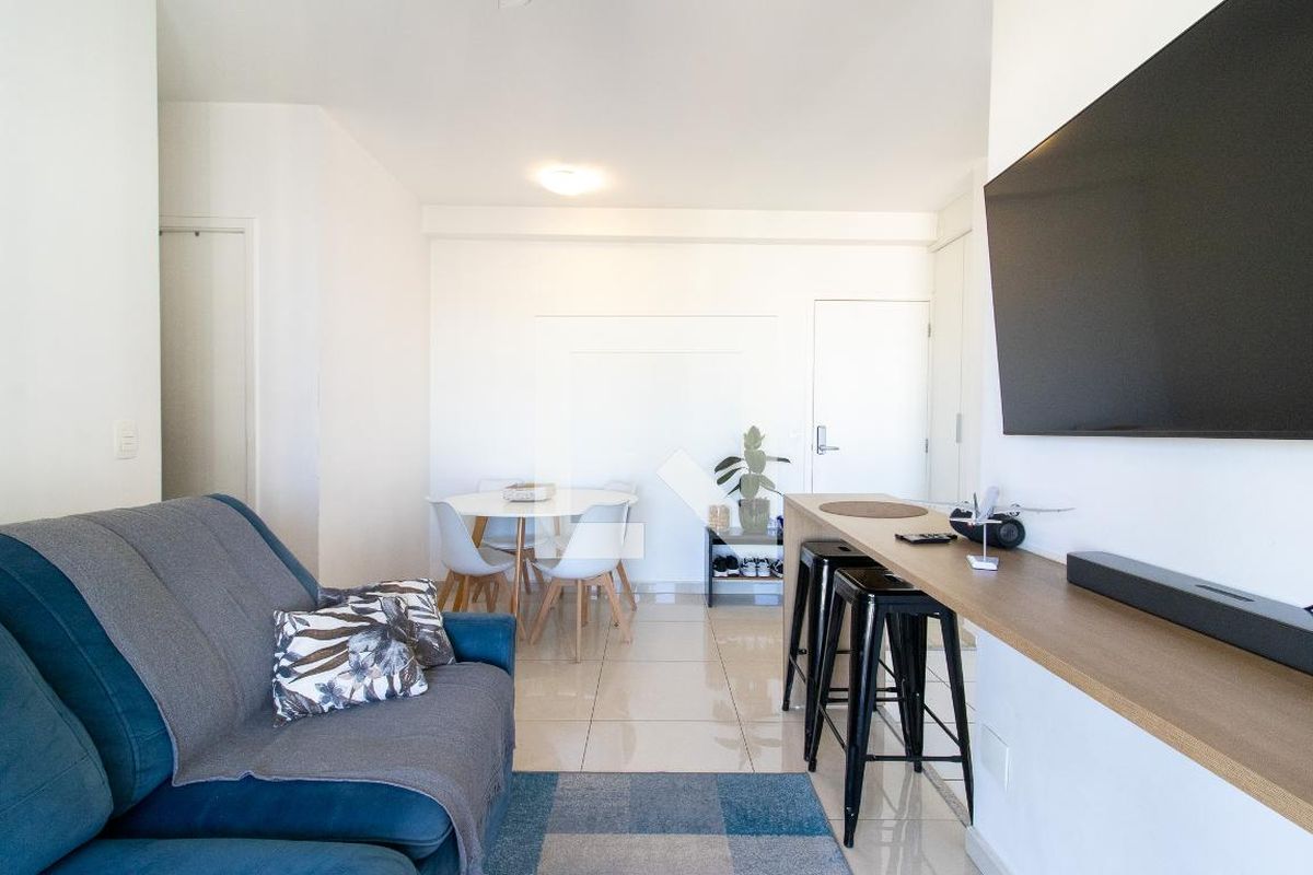 Apartamento à Venda - Bosque, 1 Quarto,  42 m2 em , Campinas - sp | SoloBR