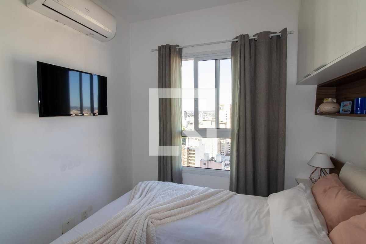 Apartamento à Venda - Bosque, 1 Quarto,  42 m2 em , Campinas - sp | SoloBR