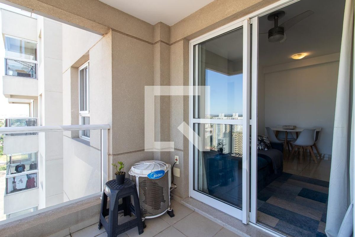 Apartamento à Venda - Bosque, 1 Quarto,  42 m2 em , Campinas - sp | SoloBR