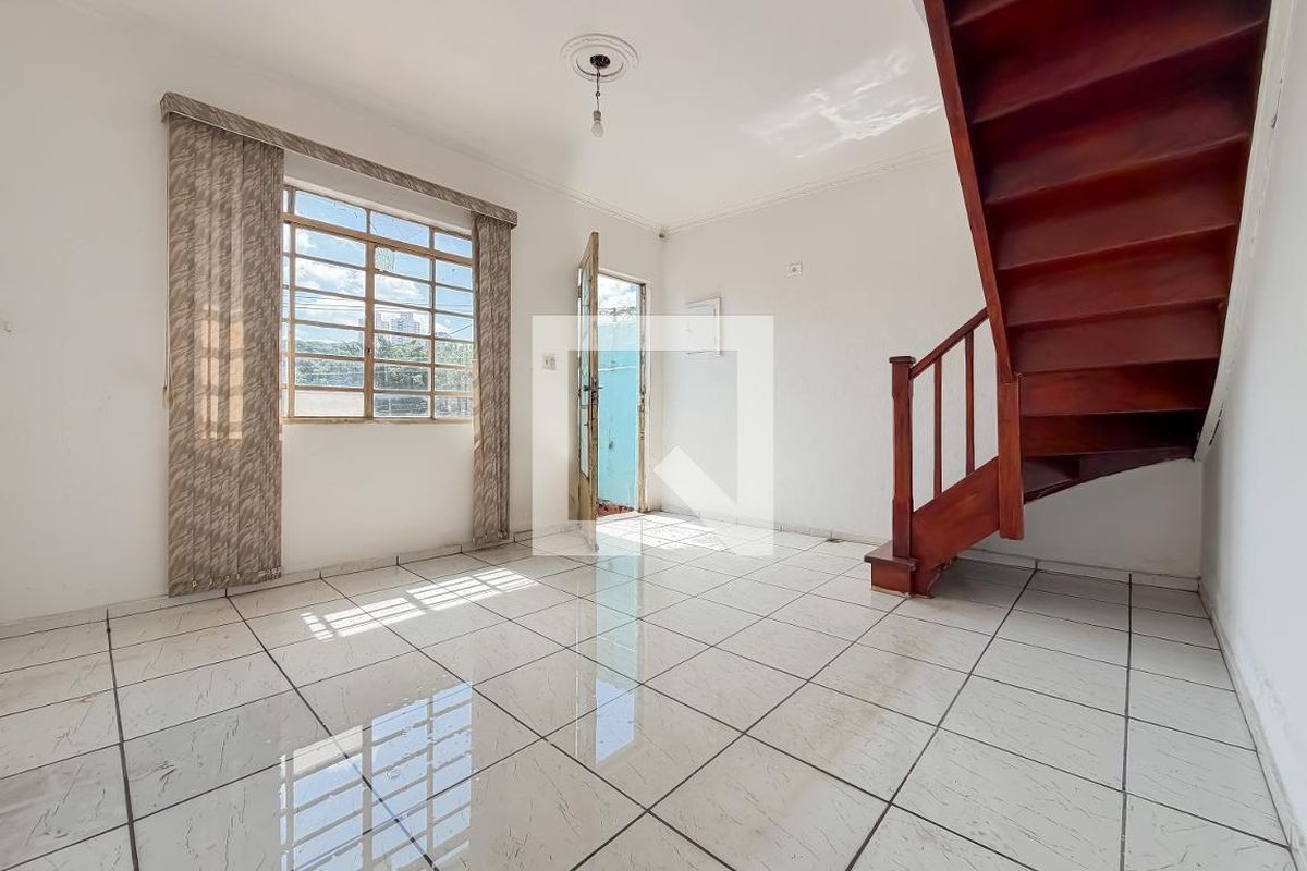 Casa, 2 quartos, 90 m² - Foto 1