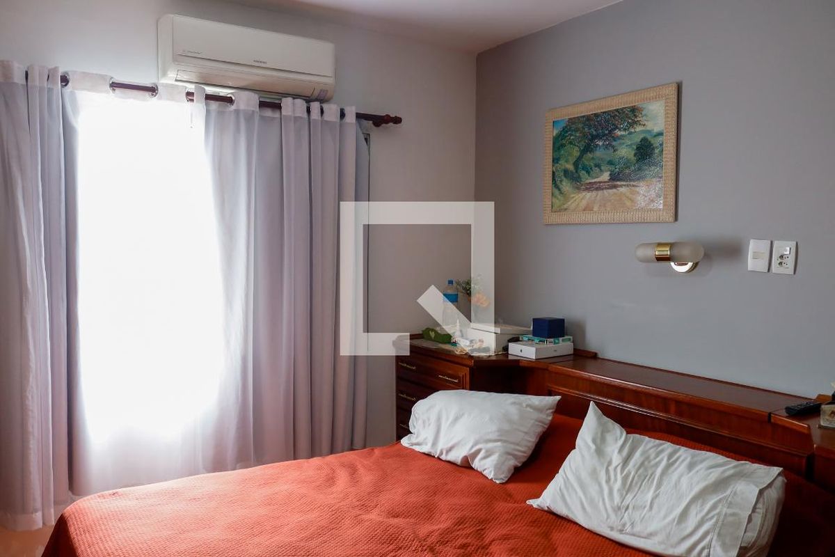 Casa, 3 quartos, 195 m² - Foto 40