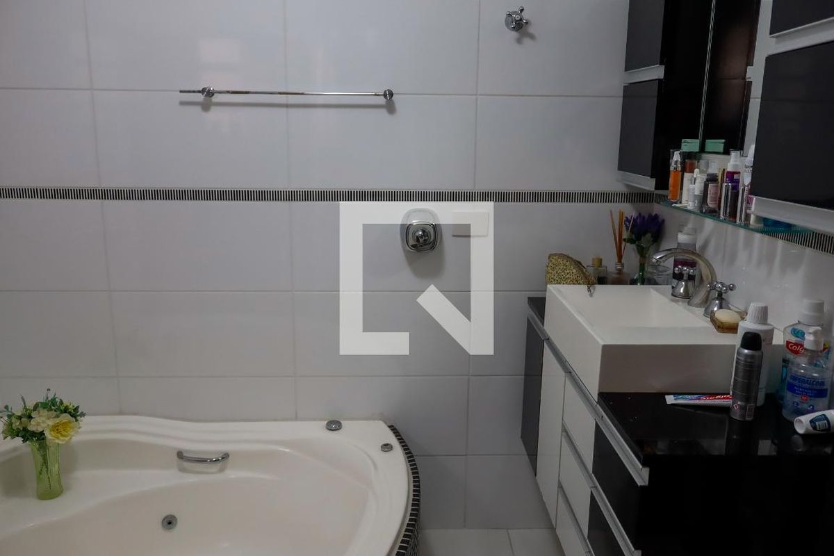 Casa, 3 quartos, 195 m² - Foto 50