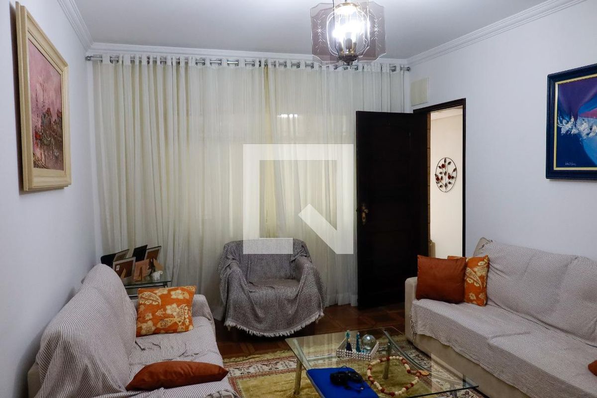 Casa, 3 quartos, 195 m² - Foto 2