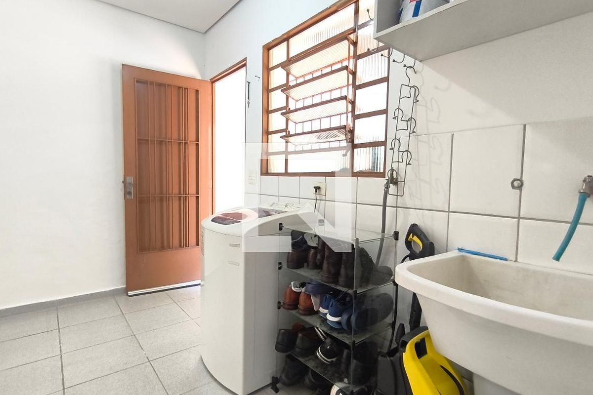 Casa, 2 quartos, 425 m² - Foto 37
