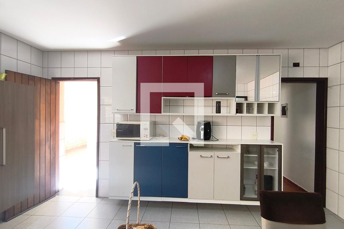 Casa, 2 quartos, 425 m² - Foto 33