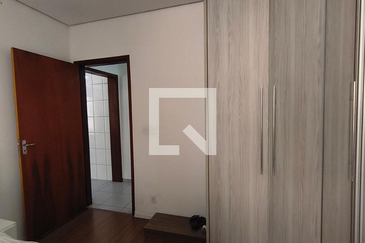 Casa, 2 quartos, 425 m² - Foto 16