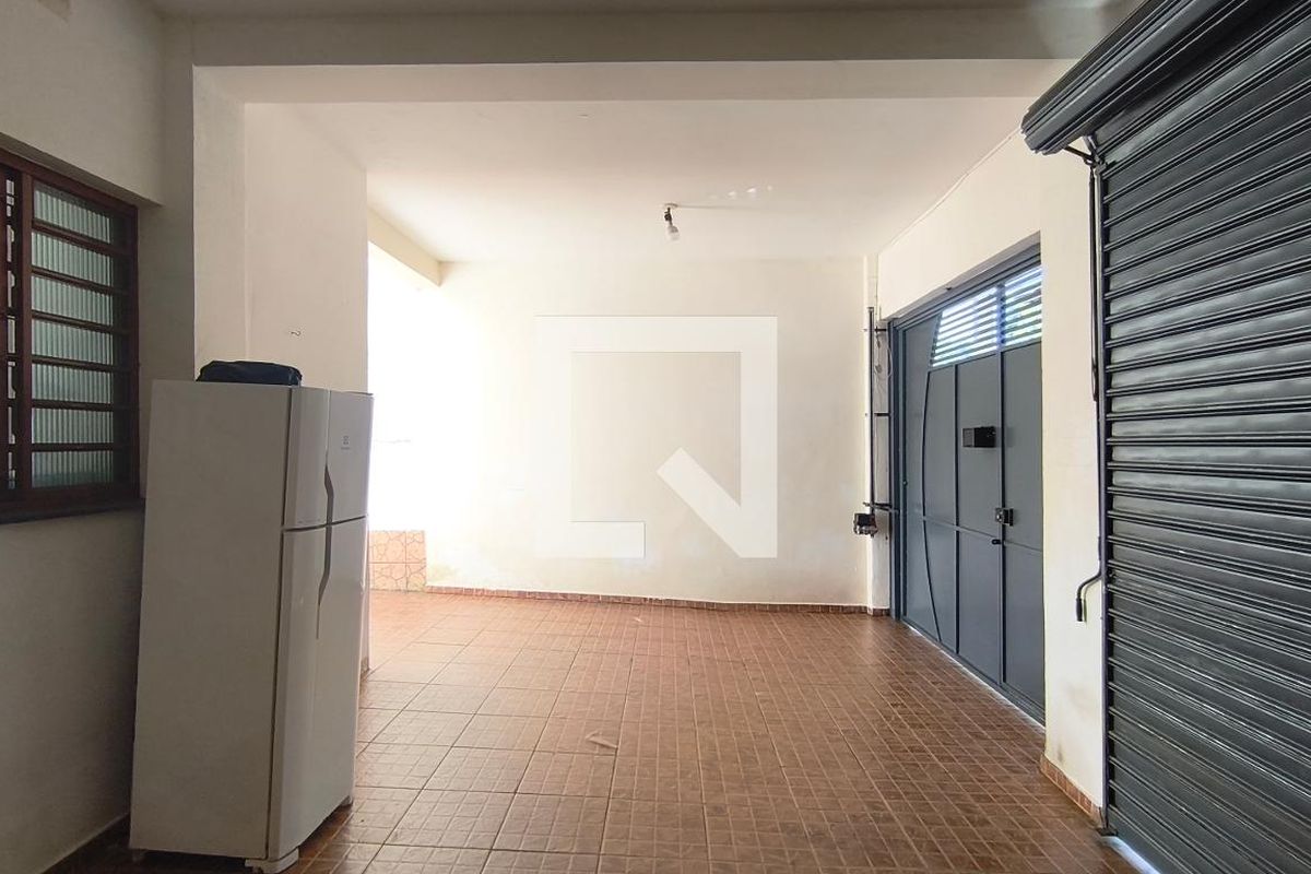 Casa, 2 quartos, 425 m² - Foto 53