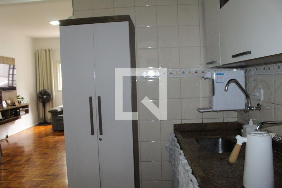 Apartamento, 1 quarto, 63 m² - Foto 4
