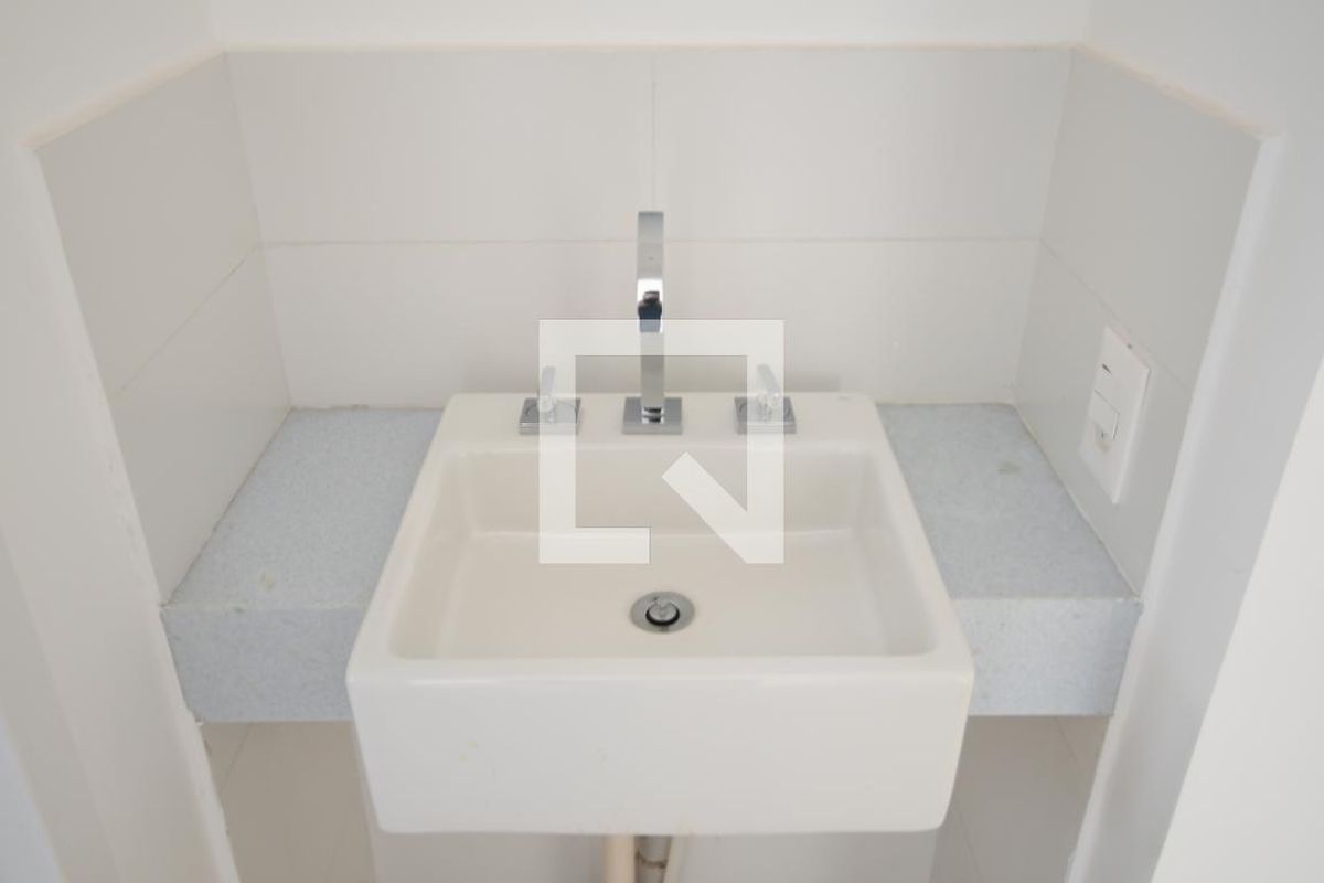 Apartamento à Venda - Cambuí, 1 Quarto,  39 m2 em , Campinas - sp | SoloBR