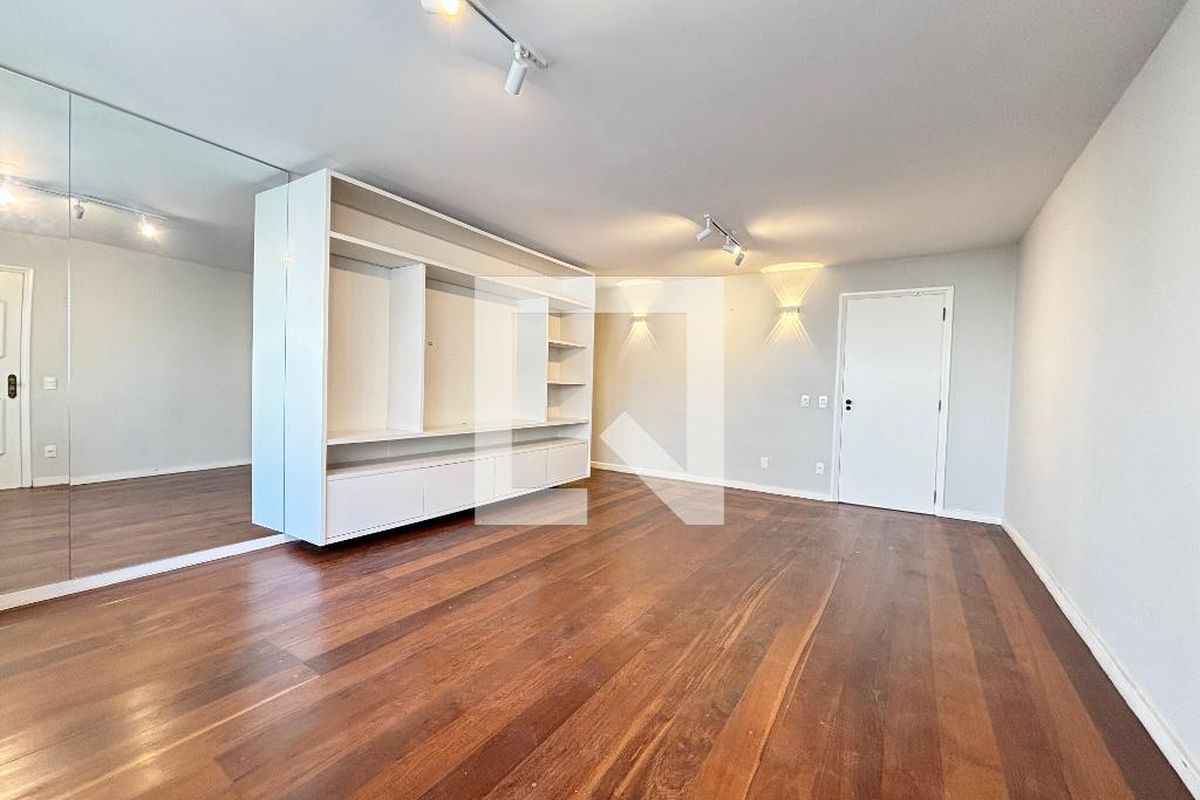 Apartamento, 3 quartos, 107 m² - Foto 2