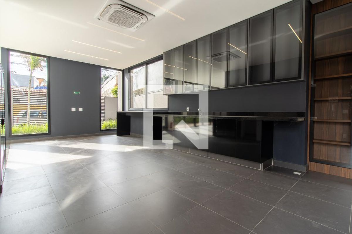 Apartamento à Venda - Taquaral, 1 Quarto,  46 m2 em , Campinas - sp | SoloBR