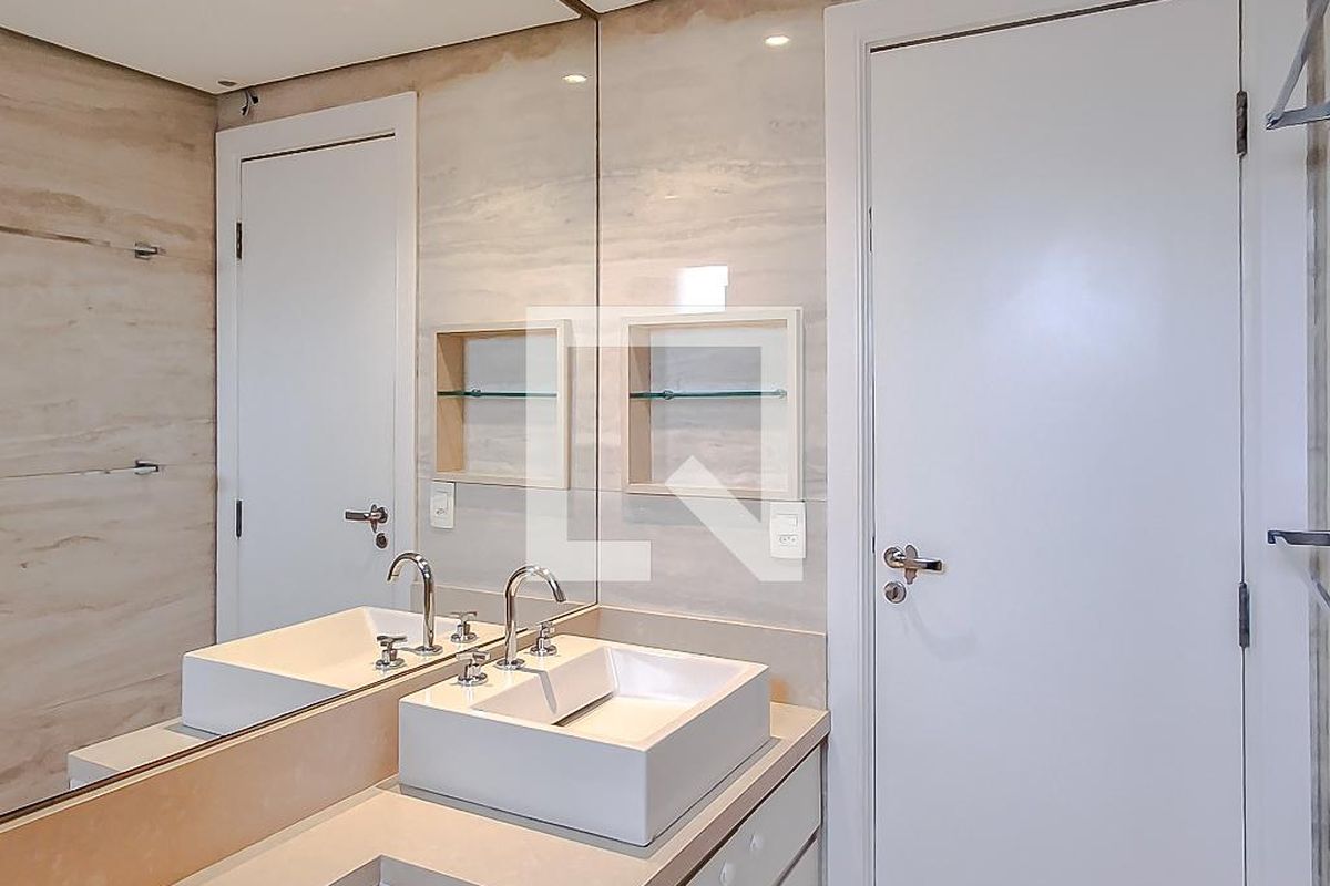 Apartamento, 4 quartos, 237 m² - Foto 42