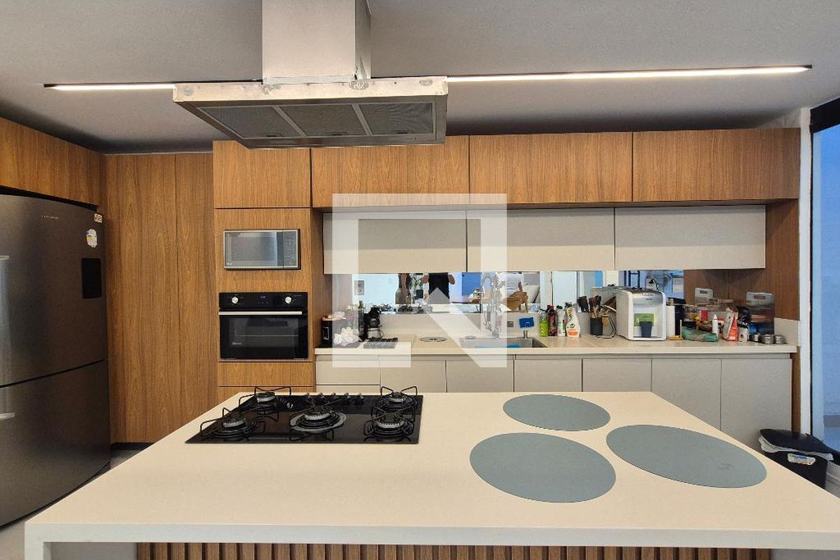Casa, 4 quartos, 270 m² - Foto 43