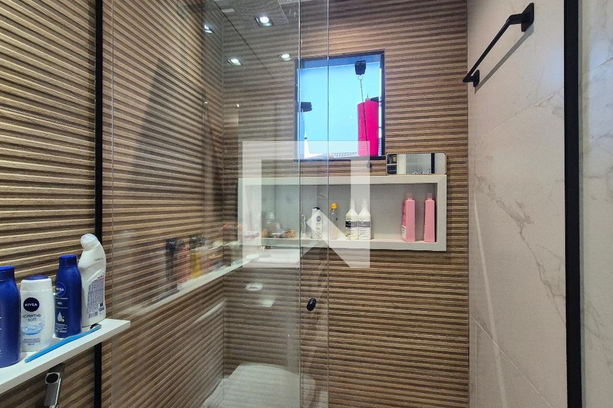 Casa, 4 quartos, 270 m² - Foto 31