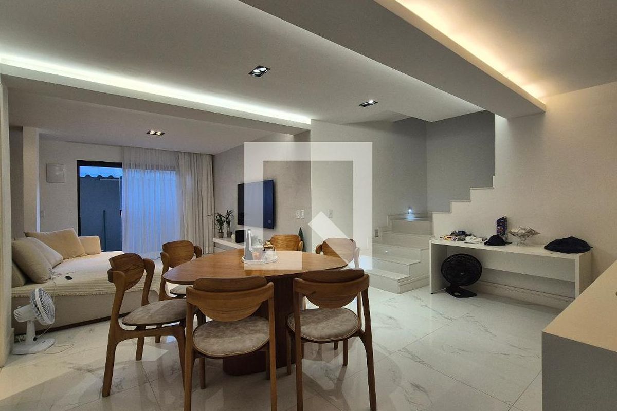 Casa, 4 quartos, 270 m² - Foto 8