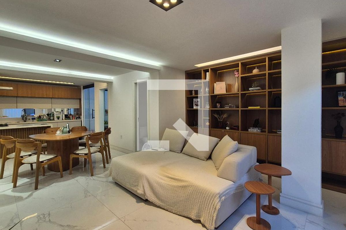 Casa, 4 quartos, 270 m² - Foto 2