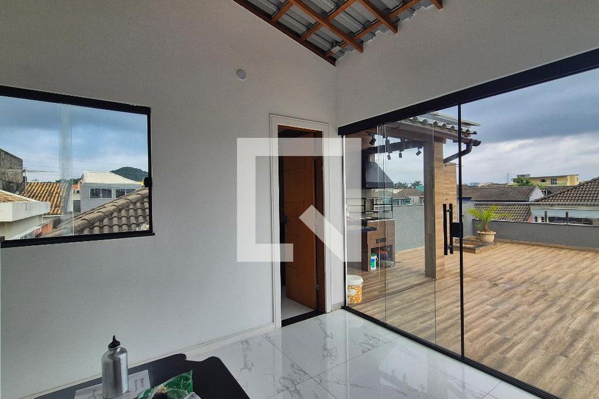 Casa, 4 quartos, 270 m² - Foto 51