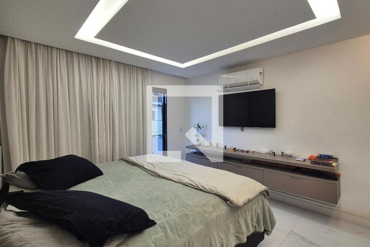 Casa, 4 quartos, 270 m² - Foto 25