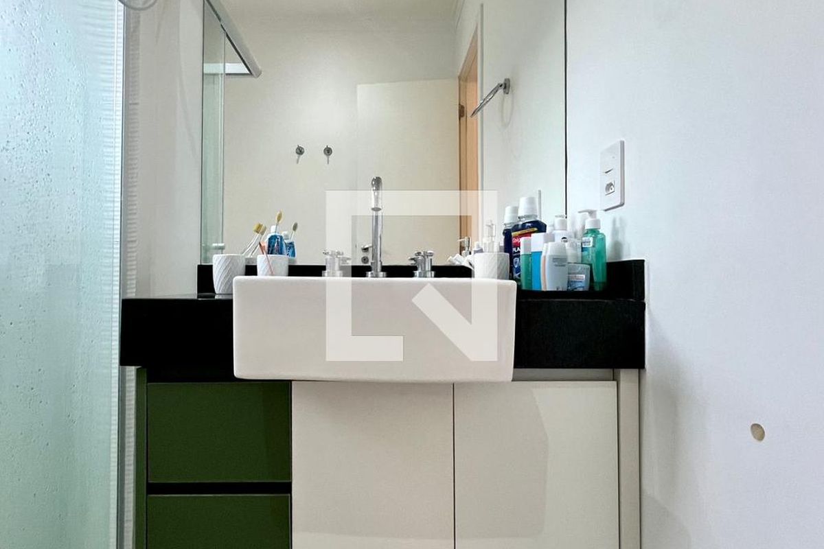Apartamento à Venda - Bosque, 1 Quarto,  124 m2 em , Campinas - sp | SoloBR