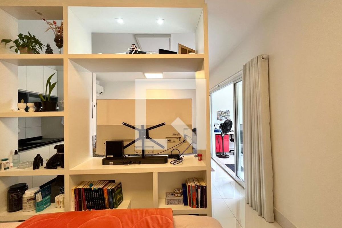 Apartamento à Venda - Bosque, 1 Quarto,  124 m2 em , Campinas - sp | SoloBR