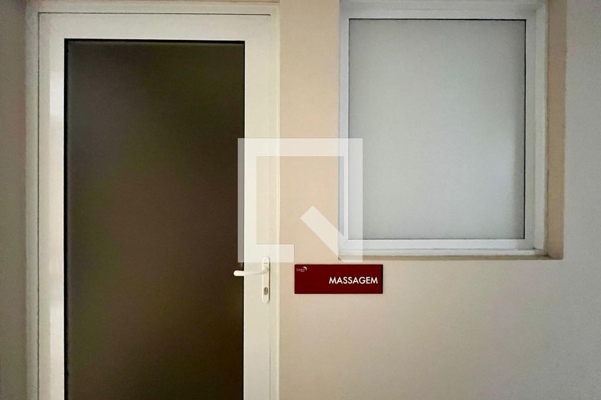 Apartamento à Venda - Bosque, 1 Quarto,  124 m2 em , Campinas - sp | SoloBR