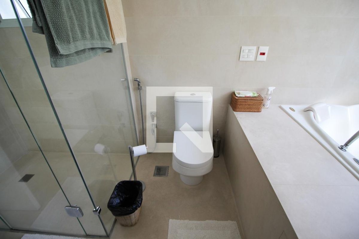 Apartamento, 3 quartos, 260 m² - Foto 31