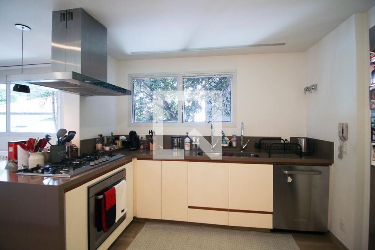 Apartamento, 3 quartos, 260 m² - Foto 53