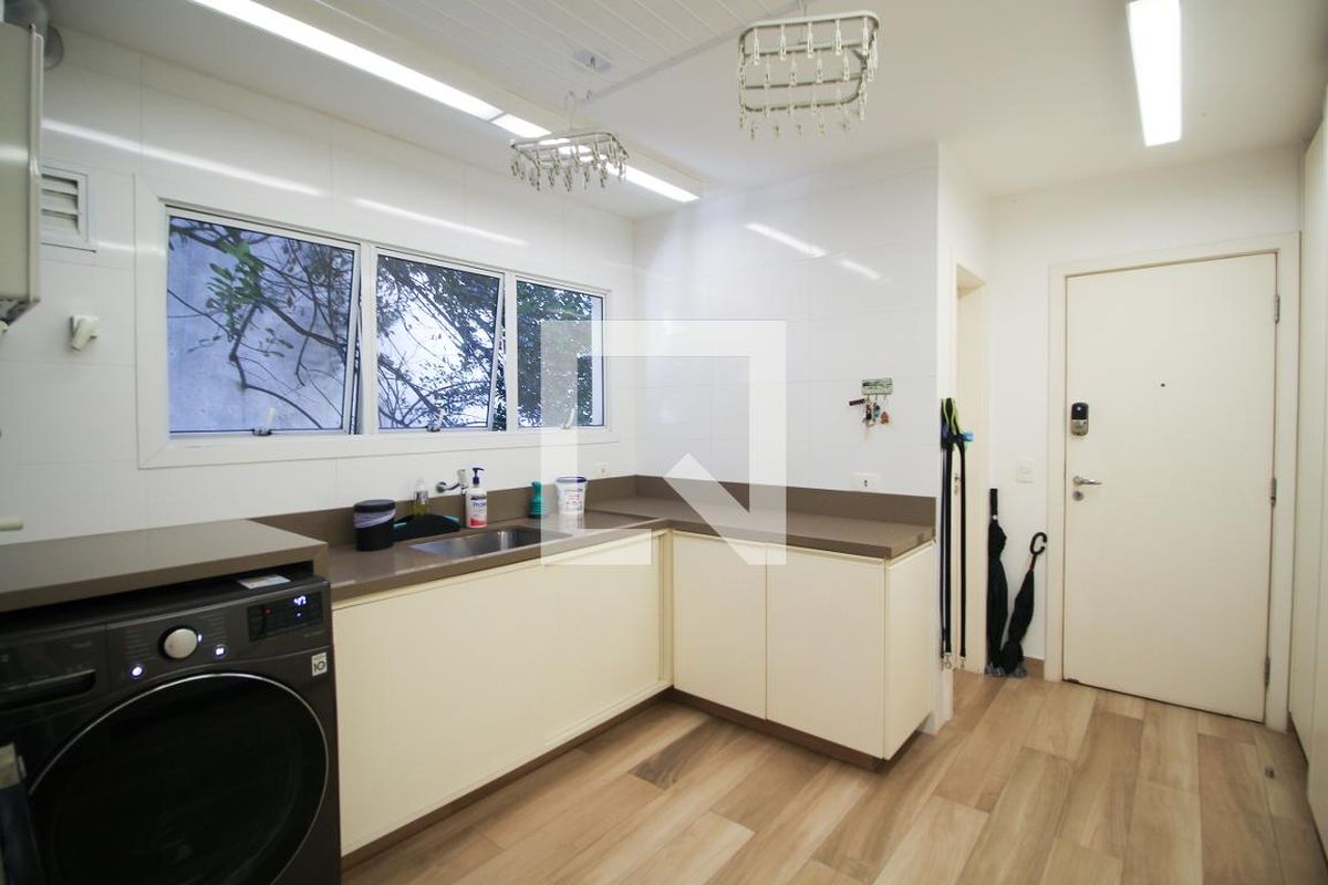 Apartamento, 3 quartos, 260 m² - Foto 60