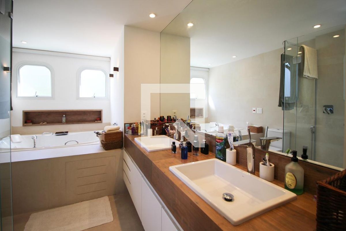Apartamento, 3 quartos, 260 m² - Foto 34