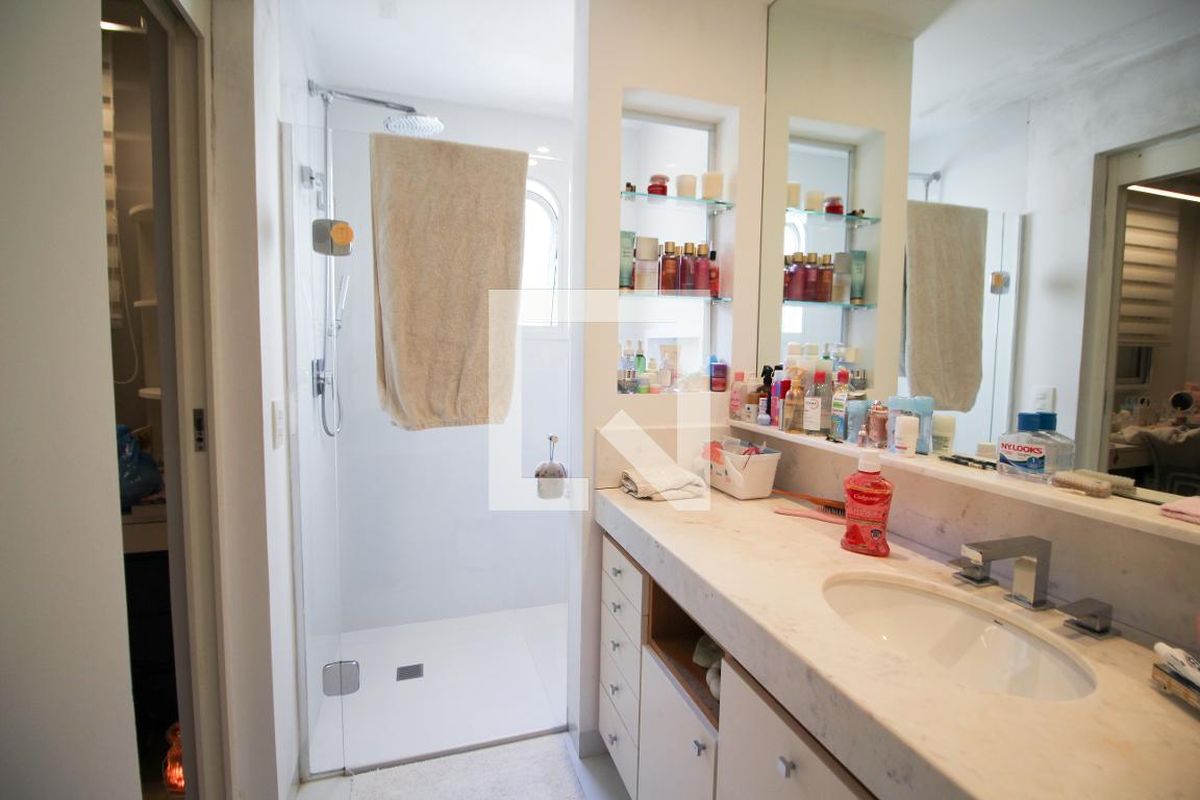 Apartamento, 3 quartos, 260 m² - Foto 51