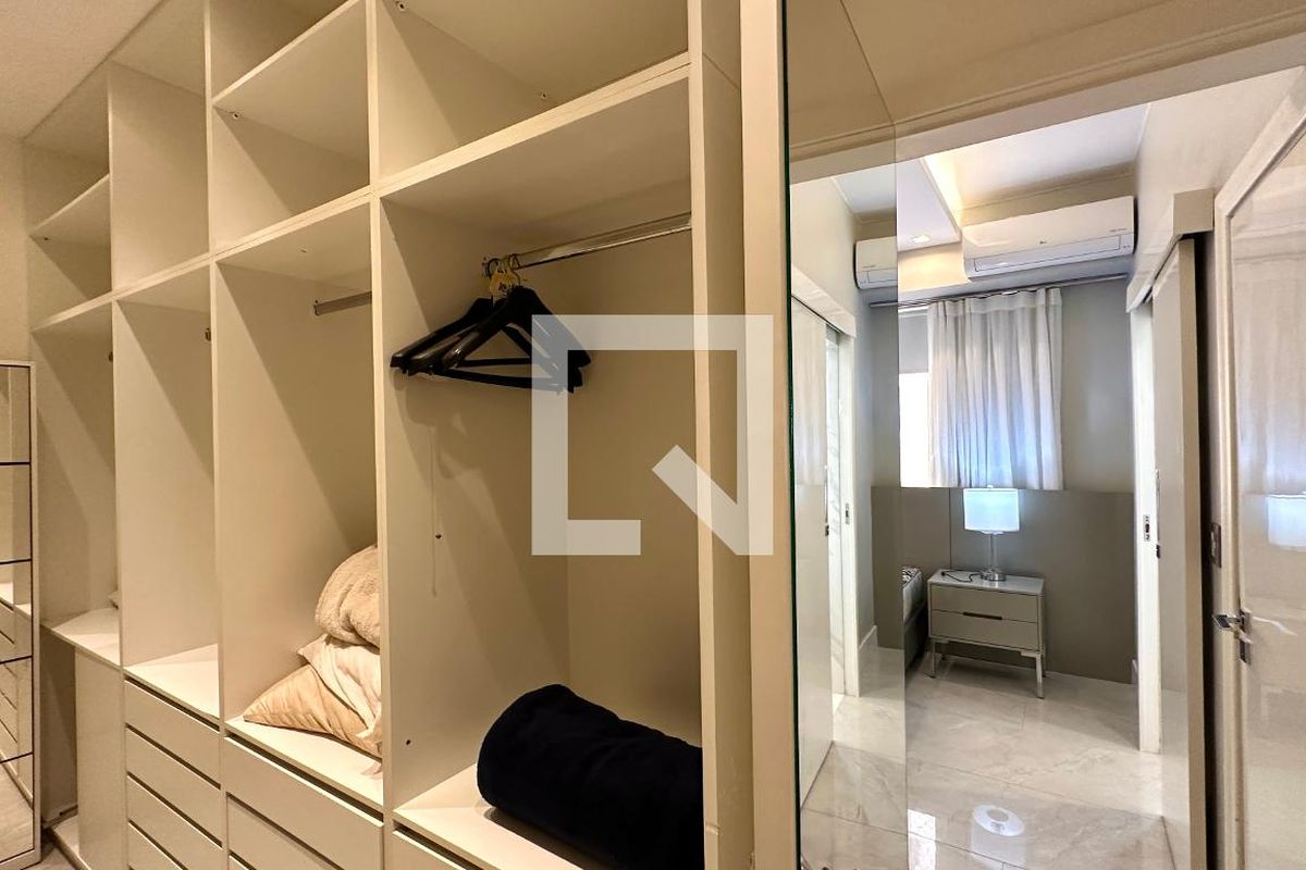 Apartamento, 5 quartos, 214 m² - Foto 47