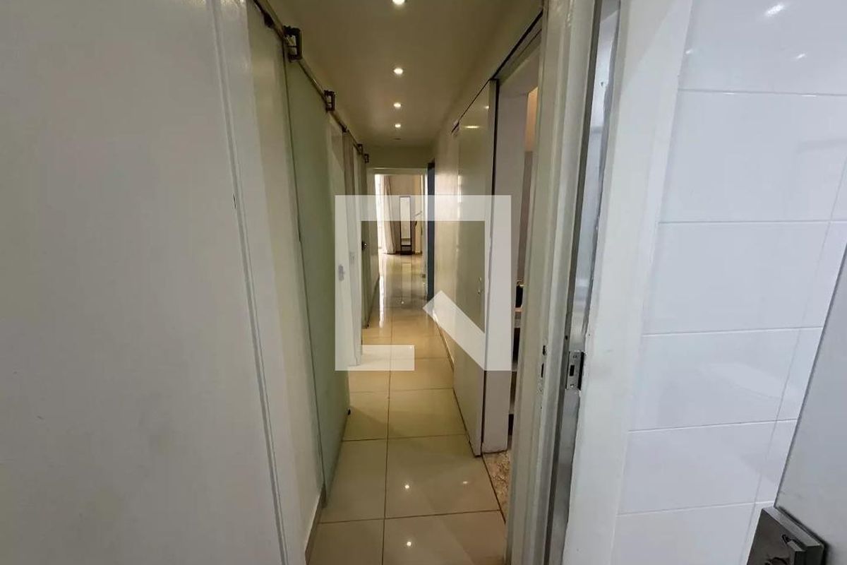 Apartamento, 3 quartos, 152 m² - Foto 8