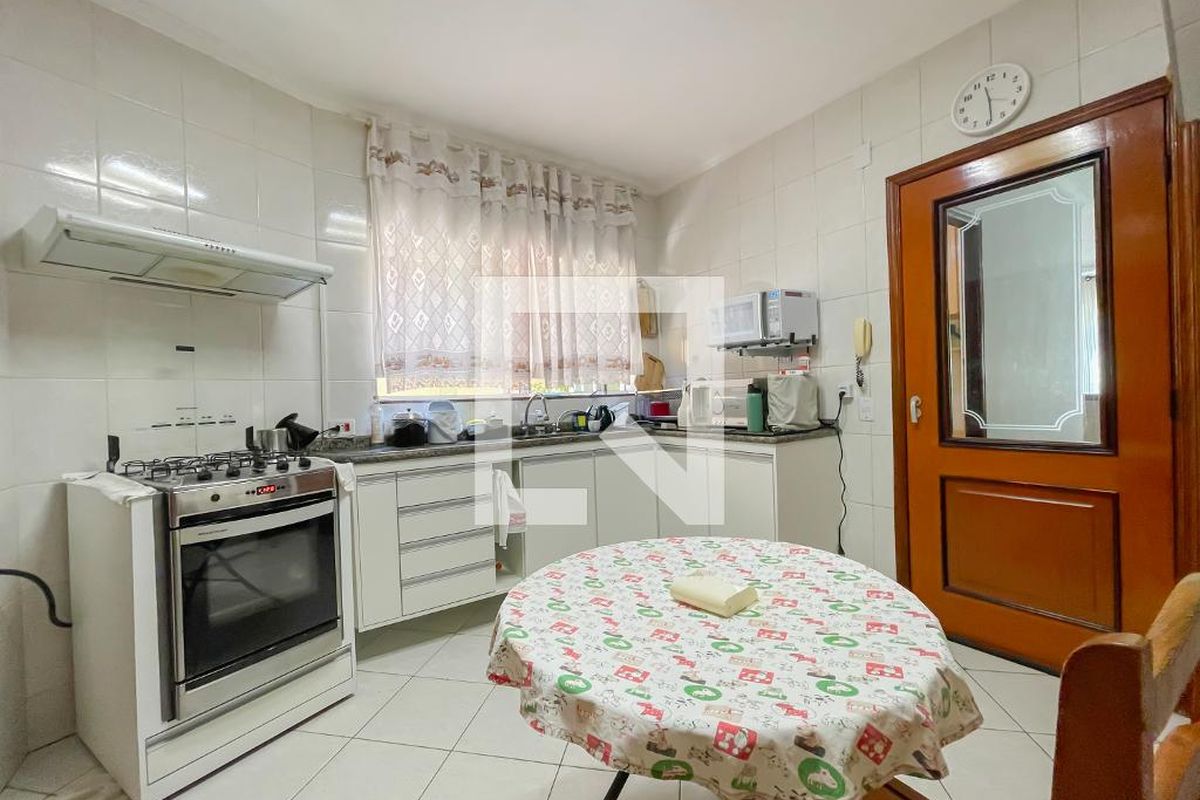 Casa, 4 quartos, 184 m² - Foto 31
