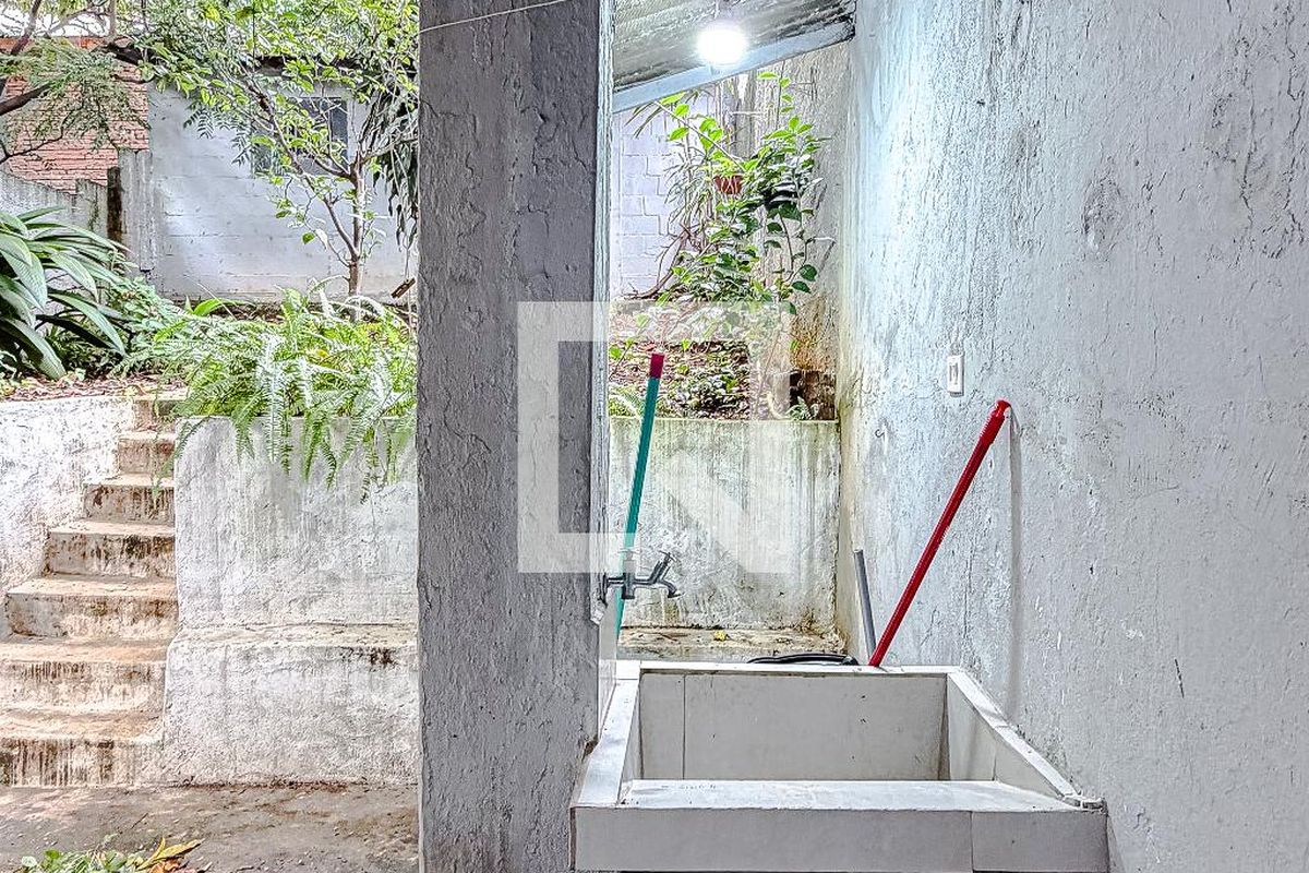 Casa, 2 quartos, 200 m² - Foto 25