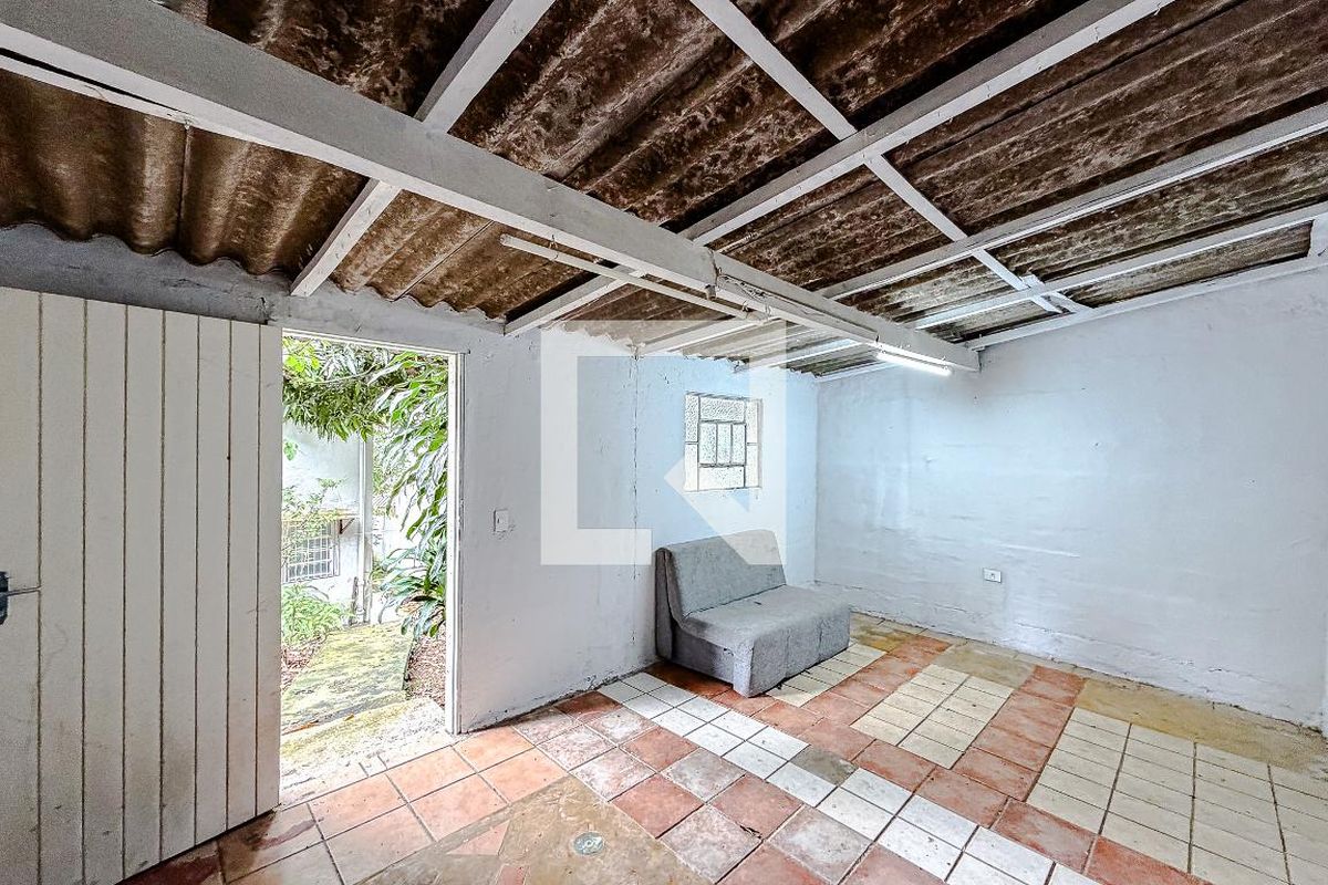 Casa, 2 quartos, 200 m² - Foto 33